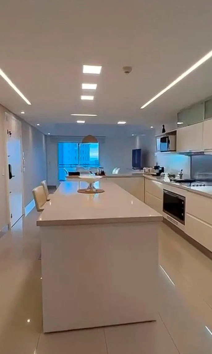 Departamento 5 Ambientes, Chateau, Puerto Madero. VENTA - Image 6