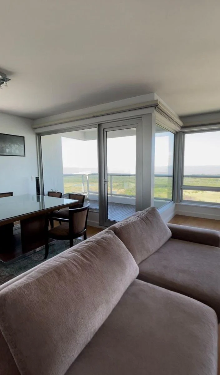 Departamento 3 ambientes, Le Parc Puerto Madero. VENTA - Image 2